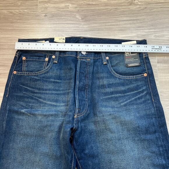 Levi's Premium 501 '93 Straight Fit Men's Dark Wash Jeans Size W36 L34 - Picture 3 of 14